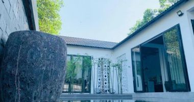 Sau nhiều năm ấp ủ, chàng trai 24 tuổi ở Tây Ninh đã hoàn thành ước mơ với ngôi nhà vườn rộng 147m² đẹp như resort
